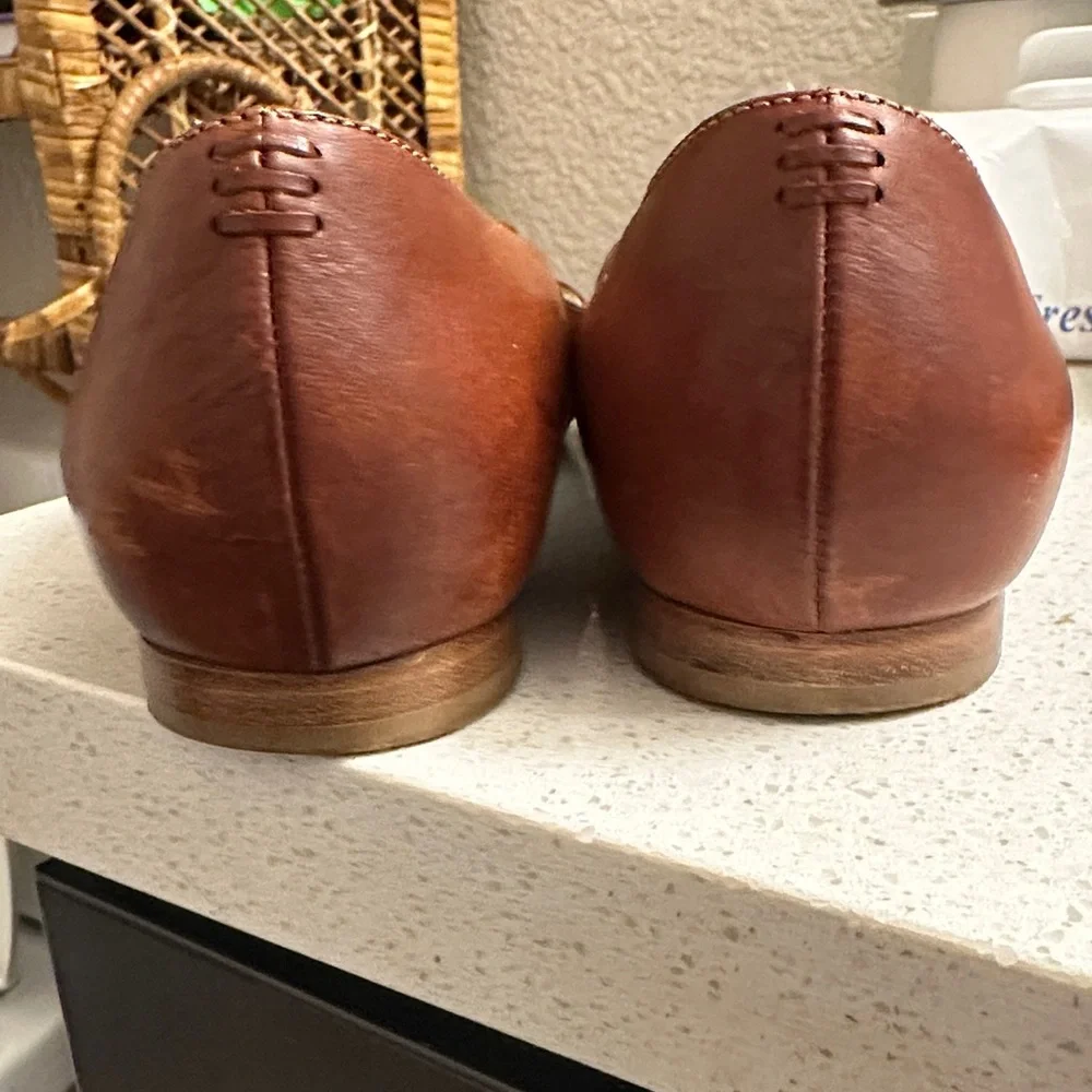 Sarah flint (Natalie) Elegant Brown Leather Flats with Bow - Picture 6 of 10